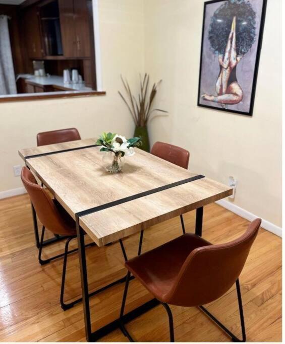 Nice Cozy Family-Sized Home In Quiet Neighborhood Oak Park 외부 사진