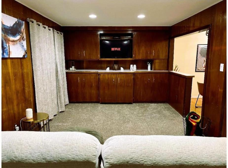 Nice Cozy Family-Sized Home In Quiet Neighborhood Oak Park 외부 사진